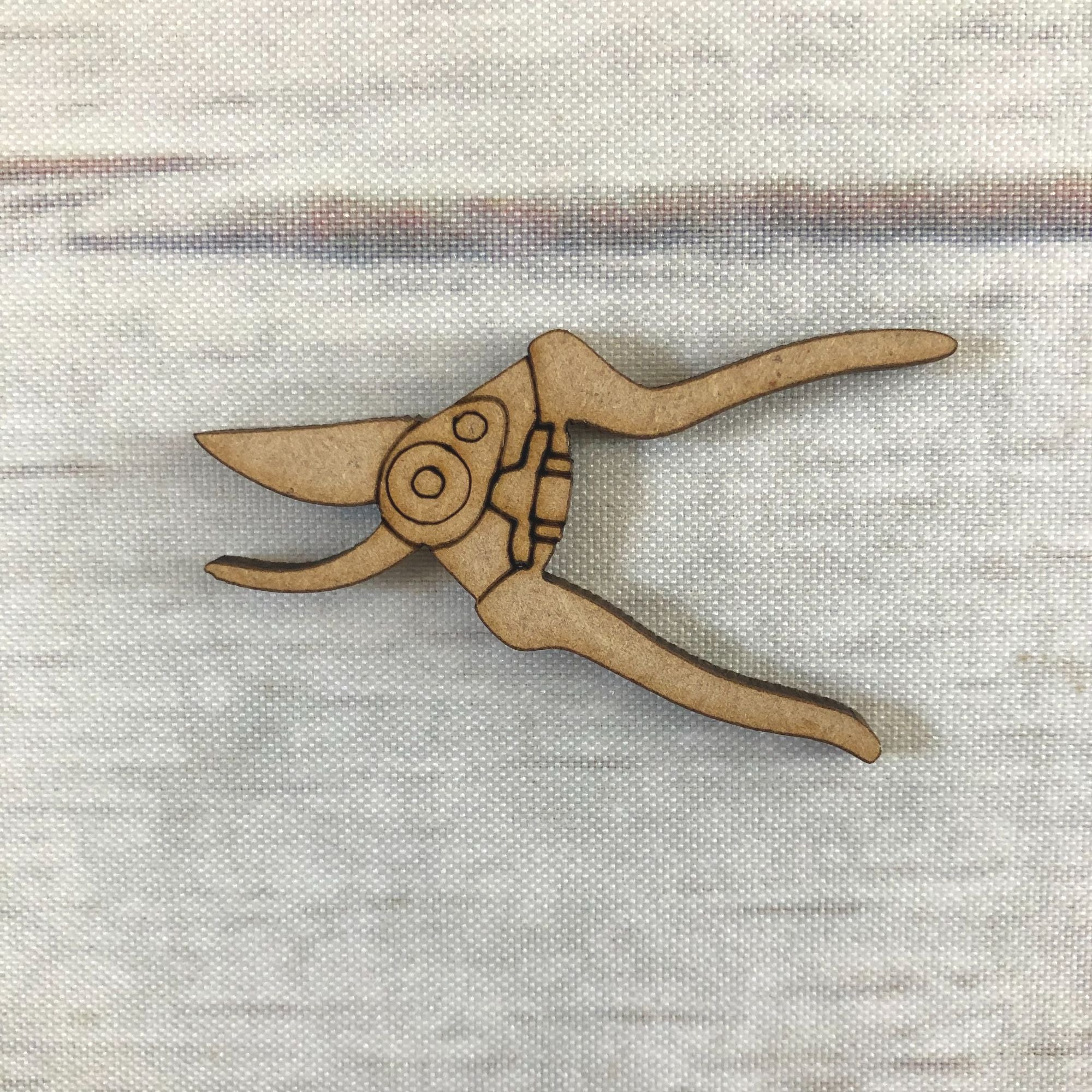 Secateurs -  engraved Wooden Craft Shape