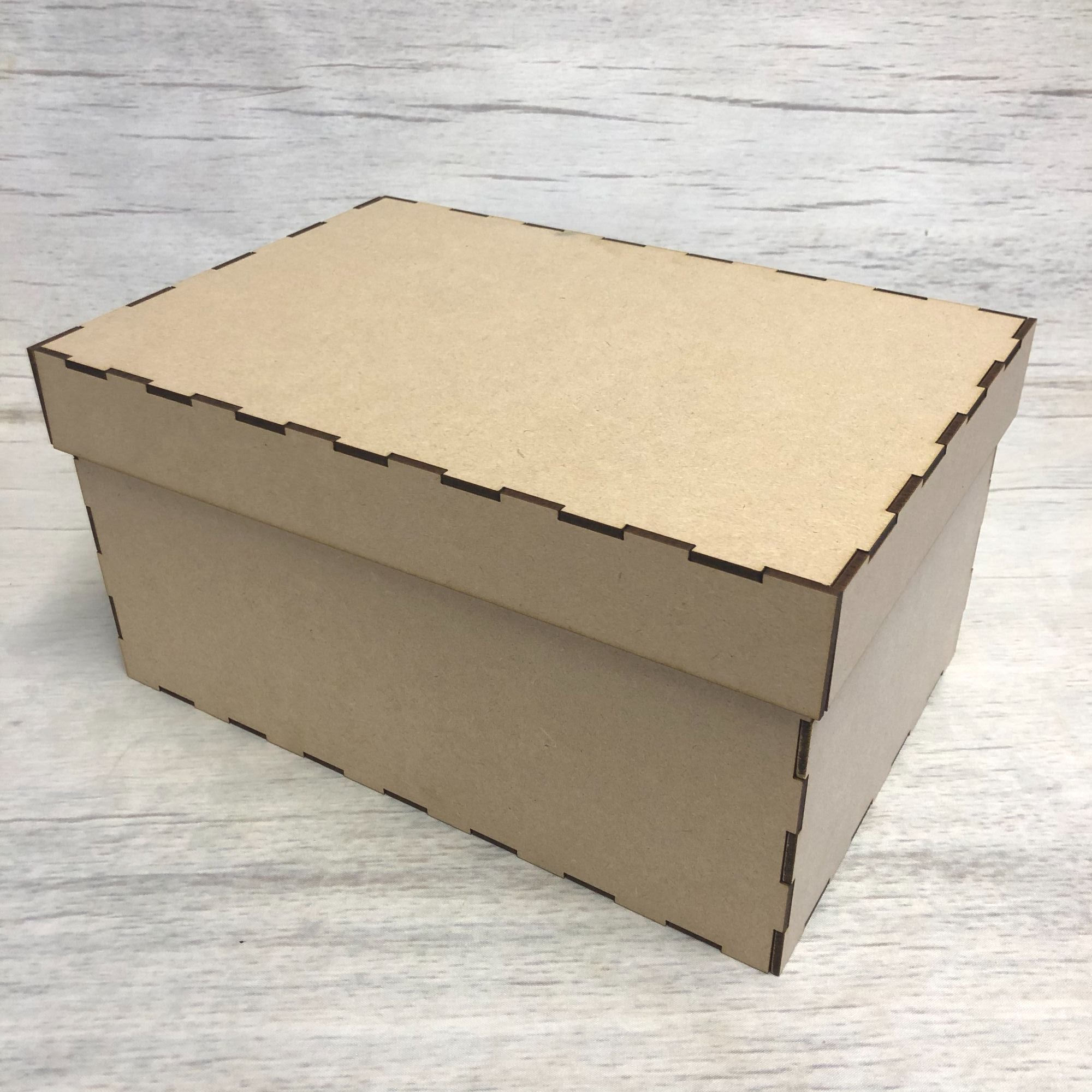 Keepsake box kit - 30 x 20 x 15cm Wooden Craft Shape