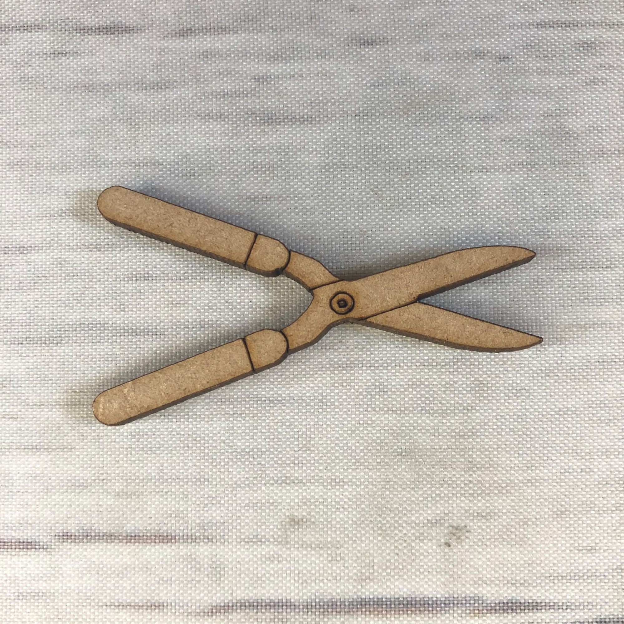 Shears -  engraved Wooden Craft Shape