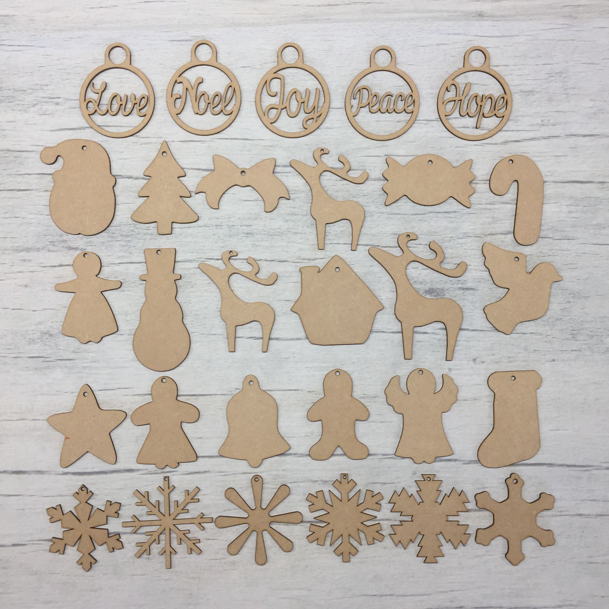 Christmas decoration shapes Set - 29 pieces Wooden Craft Shape
