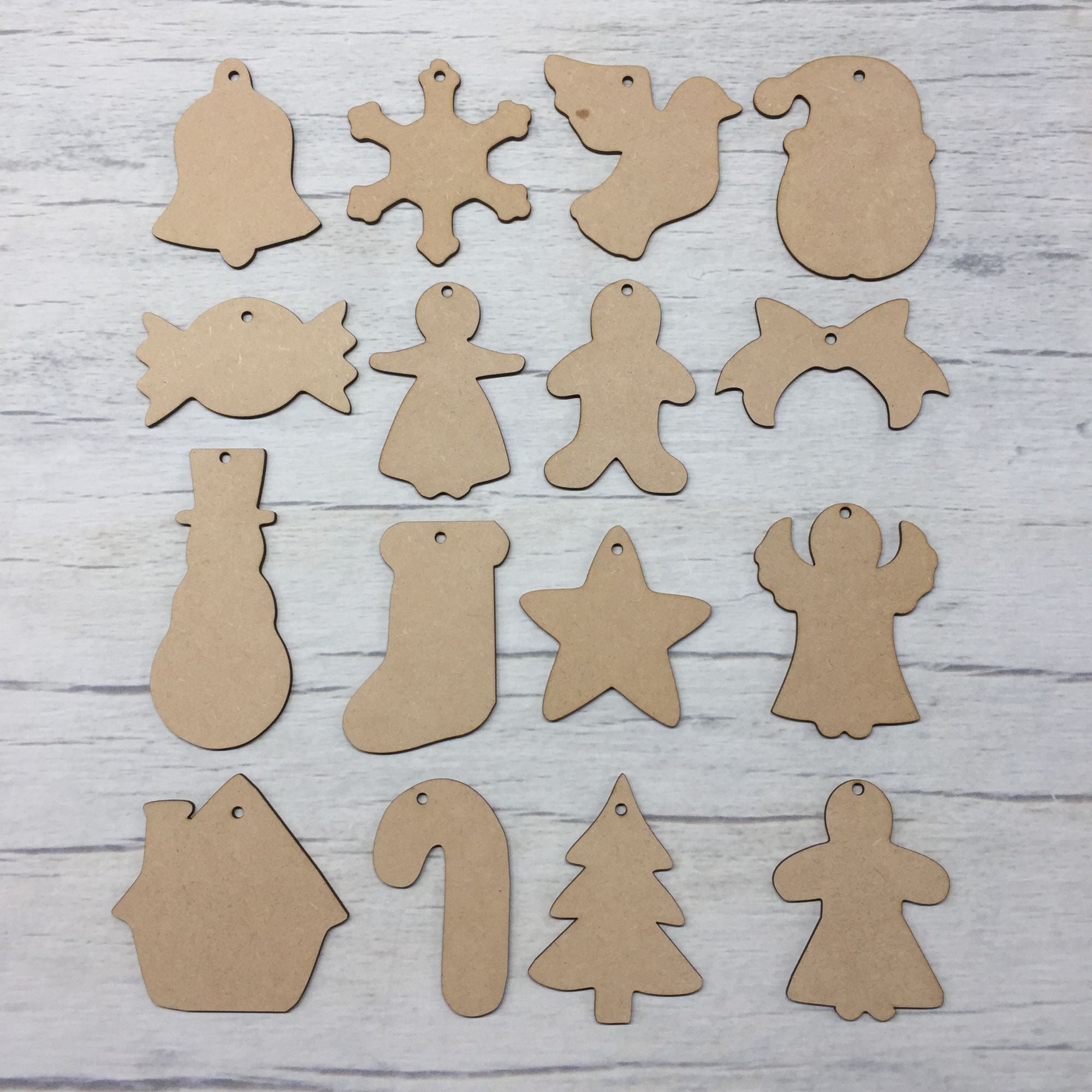 Christmas decoration shapes set - 16 pieces Wooden Craft Shape