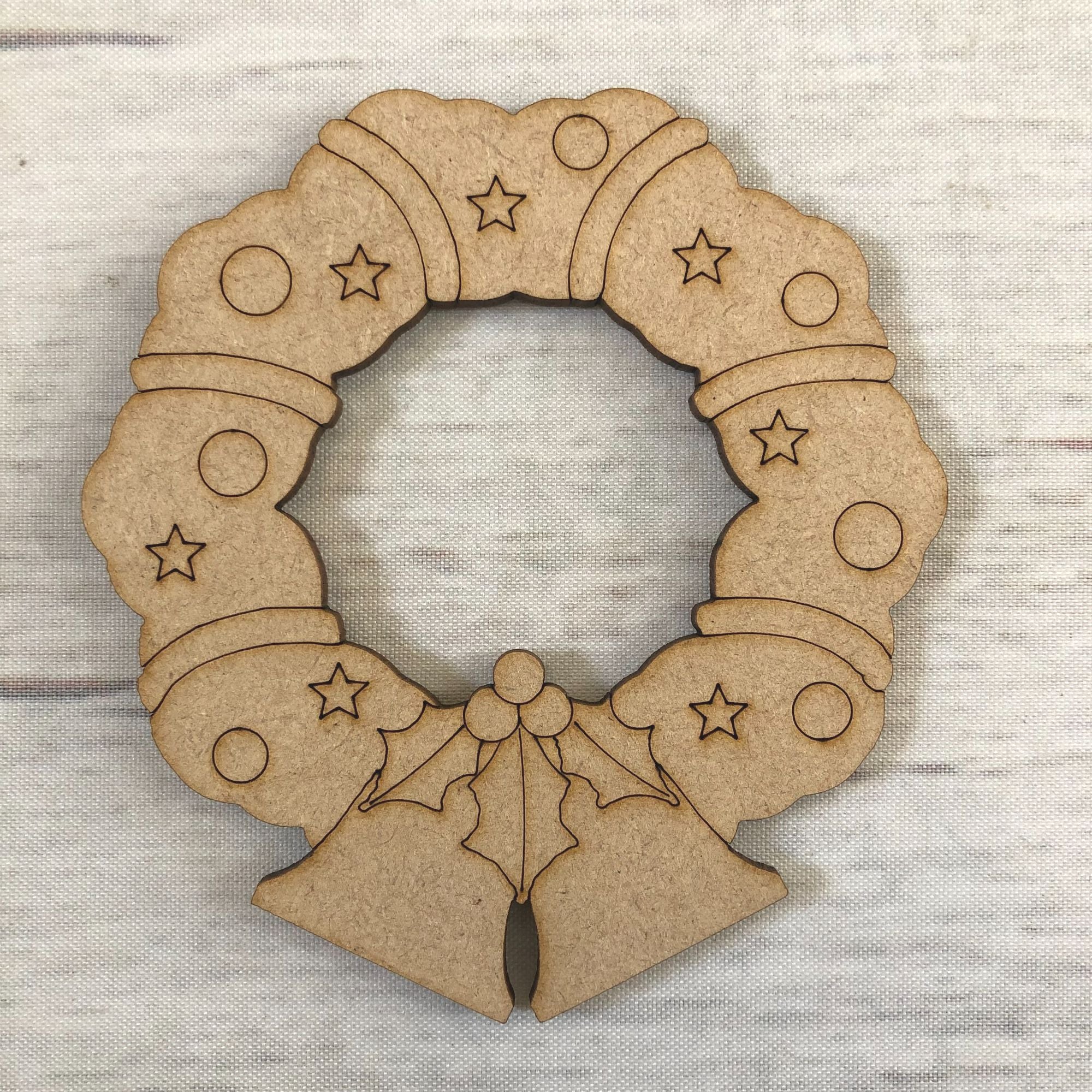 Wreath - engraved Wooden Craft Shape