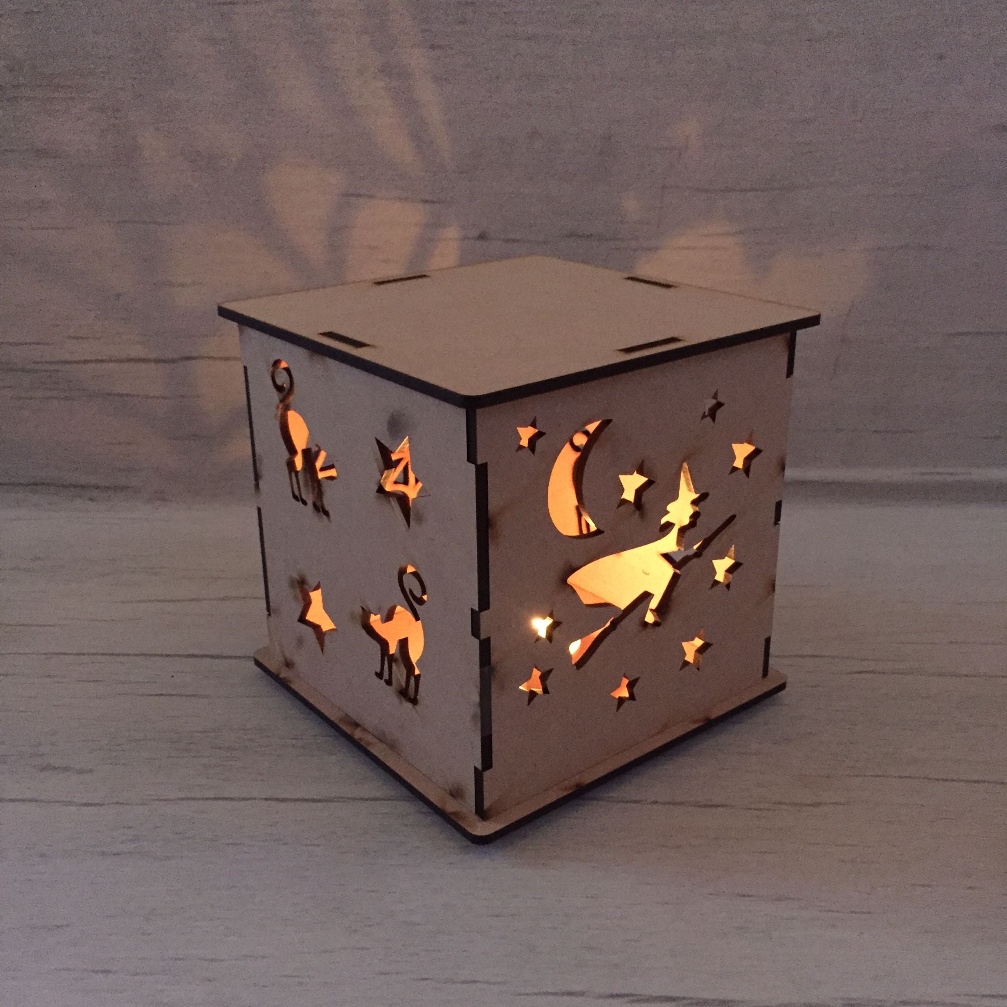 LED light box - Halloween - Halloween-ready Wooden Bases for DIY Spooky ...