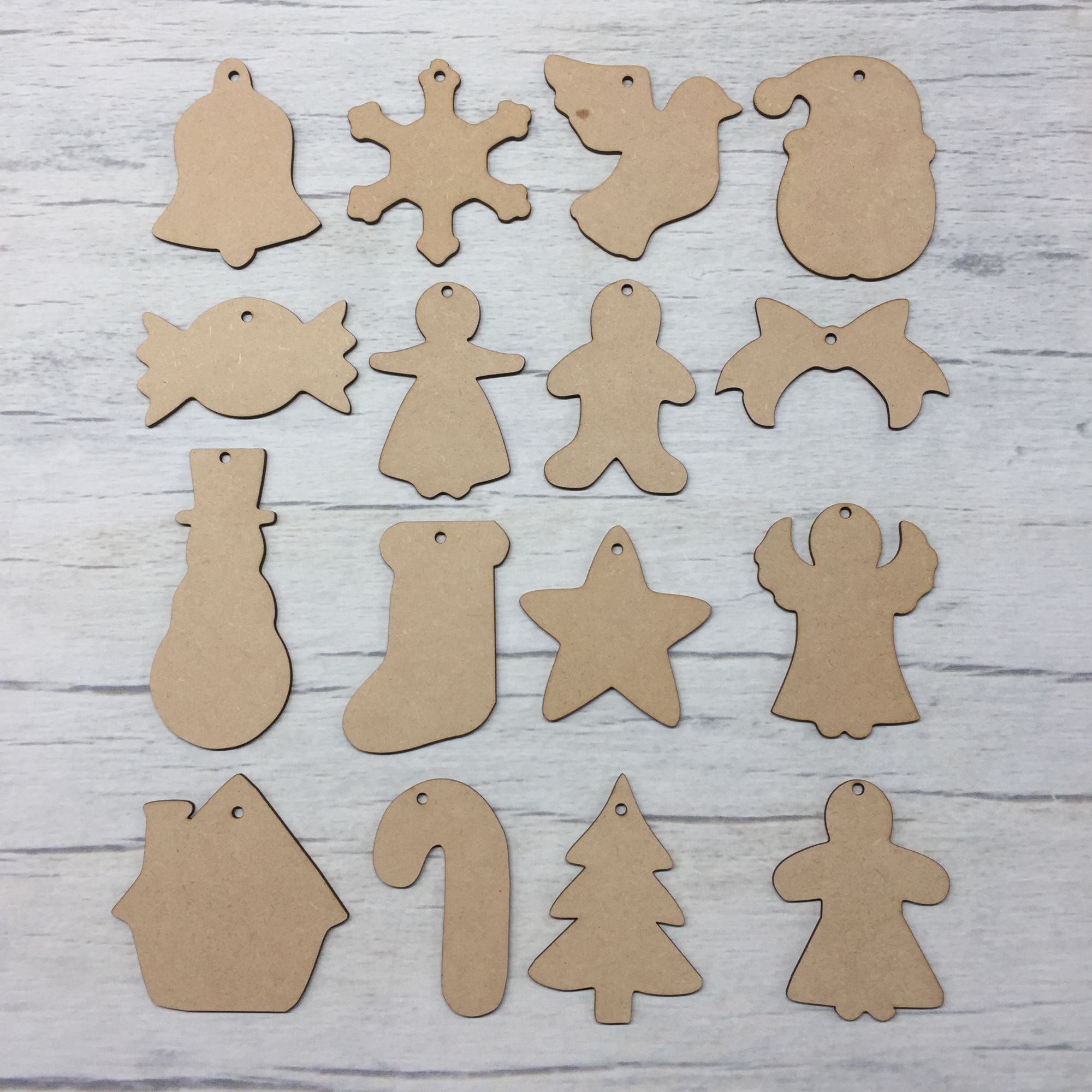 Christmas decoration shapes set - 16 pieces